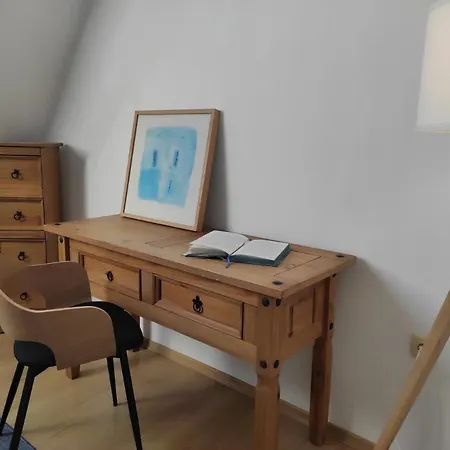 Seaview Apartment *